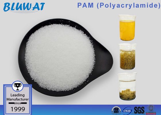 Αγορά Flocculant Polyacrylamide προδιαγραφών η κατιονική πυκνότητα πολυμερούς λάσπης της PAM και απομακρύνει το νερό σε απευθείας σύνδεση κατασκευή